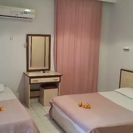 Delphin Hotel 3*